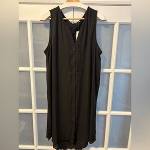 Reitmans Black Sleeveless Tunic